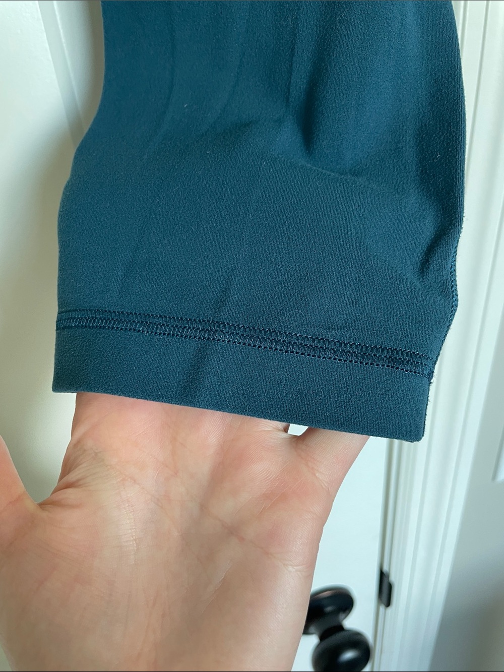 Lululemon Align Cropped Leggings - Picture 4 of 6
